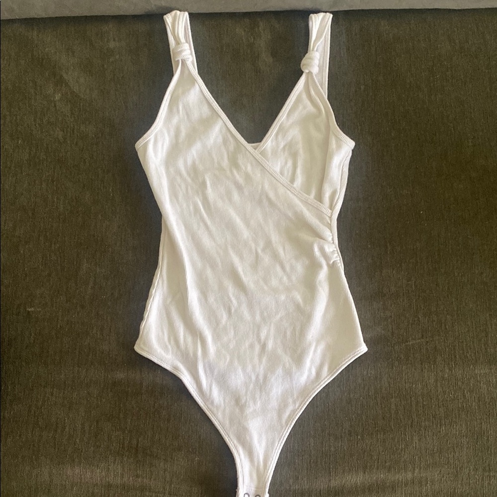 Abercrombie White Ribbed Bodysuit
